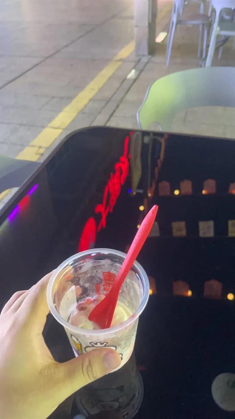 δVAPEó涣ҧ200mlӤͯ¶ˮˮڱЯձ±رŻ֤