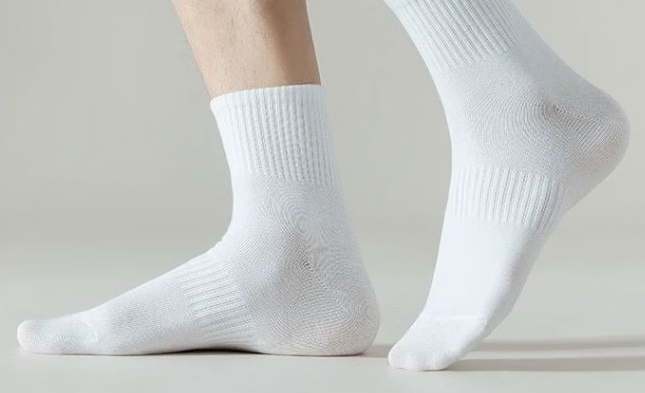 �����벻���ף��������Ӵ�����ϧ ������Ʒ�ڻ����ذ���Ϯ�����ڱ�������ʱ�Ƽۺϼ�����ǹ��caramella ��Ʒ�ʿ�ȫ���ǣ���Ů�