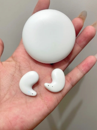 ���У�˭�����������Ѵ������ ���˯�߲�̫�ã�һֱ���Ҵ�����������ɲ�ѹ���Ķ���  100W+�������� Ϊ��HUA